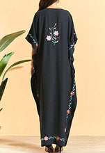 Load image into Gallery viewer, Flygo Women&#39;s Batwing Plaid Floral Printed Short Sleeve Oversized Maxi Dress