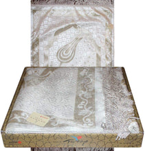 Load image into Gallery viewer, Gift Box Prayer Mat - Luxury Islamic Prayer Rug White Shimmery Kaba (Silver)