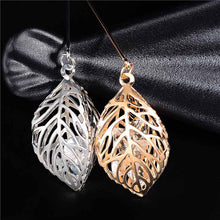 Load image into Gallery viewer, SHUANGR Trendy Crystal Leaf  Brooch - Zainab&#39;s Closet
