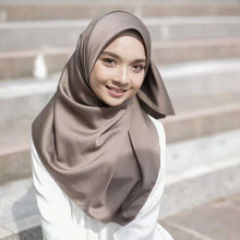 Load image into Gallery viewer, SANMAIHUA 100% Satin Hijab - Zainab&#39;s Closet