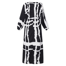 Load image into Gallery viewer, VONDA Vintage Maxi Dress - Zainab&#39;s Closet