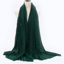 Load image into Gallery viewer, SANMAIHUA Woven Crinkle Scarf - Zainab&#39;s Closet