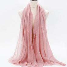 Load image into Gallery viewer, SANMAIHUA Woven Crinkle Scarf - Zainab&#39;s Closet