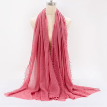 Load image into Gallery viewer, SANMAIHUA Woven Crinkle Scarf - Zainab&#39;s Closet