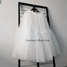 Load image into Gallery viewer, Treutoyeu Soft Black Pleated Tulle Vintage Tutu Skirt - Zainab&#39;s Closet