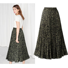 Load image into Gallery viewer, HYSECMAO Leopard Print Autumn Skirt - Zainab&#39;s Closet