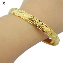 Load image into Gallery viewer, Ethlyn Copper Geometric Bangles - Zainab&#39;s Closet
