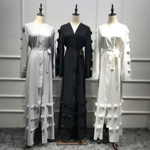 Delias Simple Flower Abaya Robe w/ Sash - Zainab's Closet