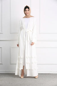 Delias Simple Flower Abaya Robe w/ Sash - Zainab's Closet