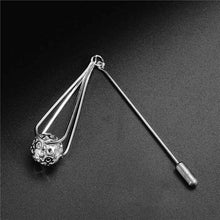 Load image into Gallery viewer, SHUANGR Trendy Crystal Leaf  Brooch - Zainab&#39;s Closet