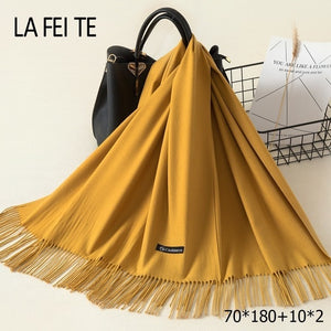 LAFEITE Lic Cashmere Scarf - Zainab's Closet