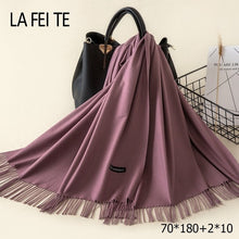 Load image into Gallery viewer, LAFEITE Lic Cashmere Scarf - Zainab&#39;s Closet