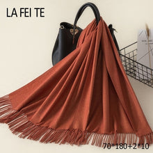 Load image into Gallery viewer, LAFEITE Lic Cashmere Scarf - Zainab&#39;s Closet