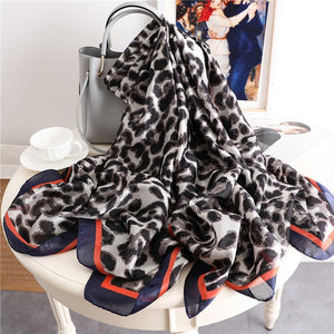 Ruicestai Imitation Silk scarf - Zainab's Closet